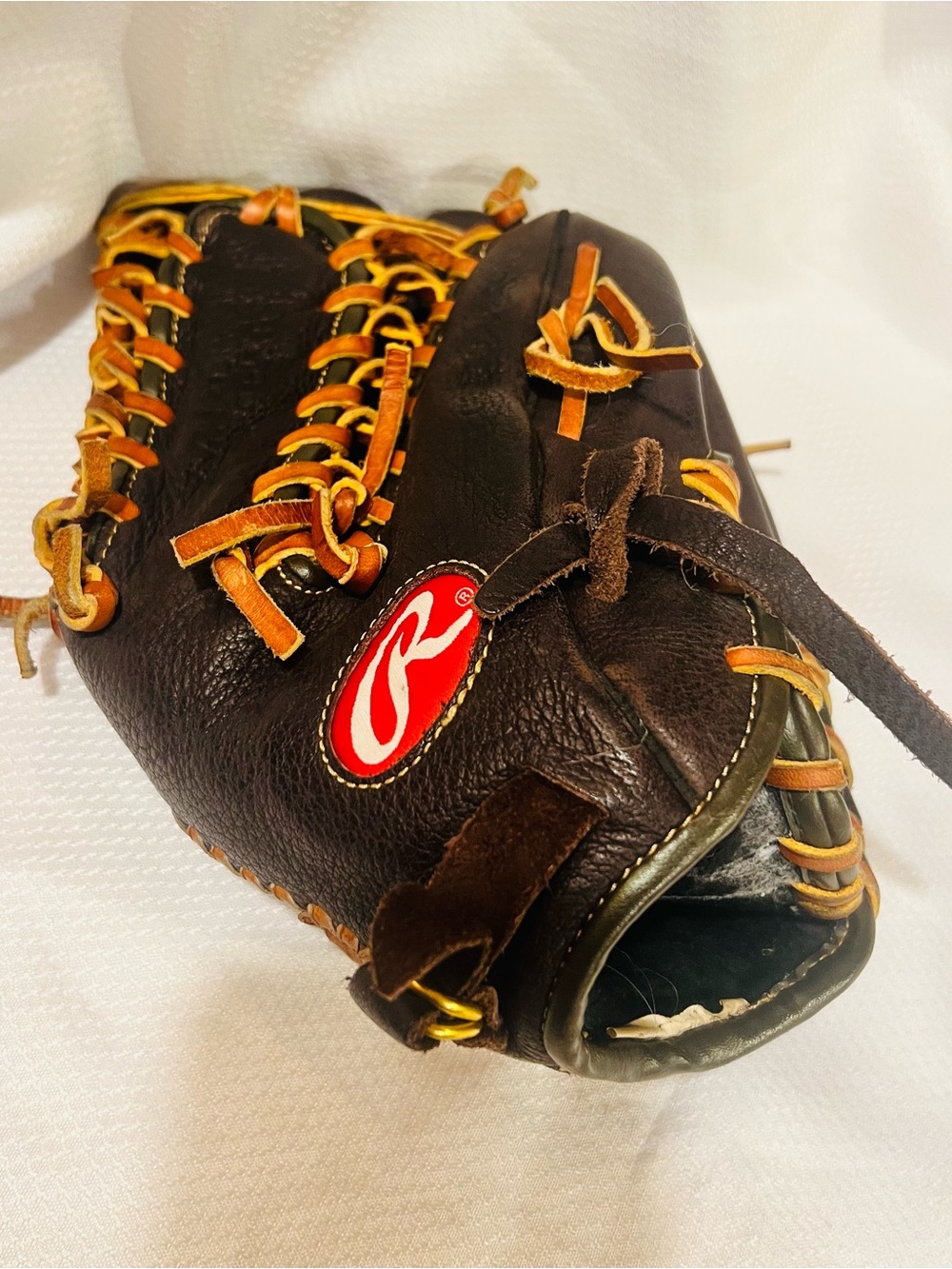 Rawlings Dark Brown Leather Baseball Softball Glove, 12.25” Youth, Left
